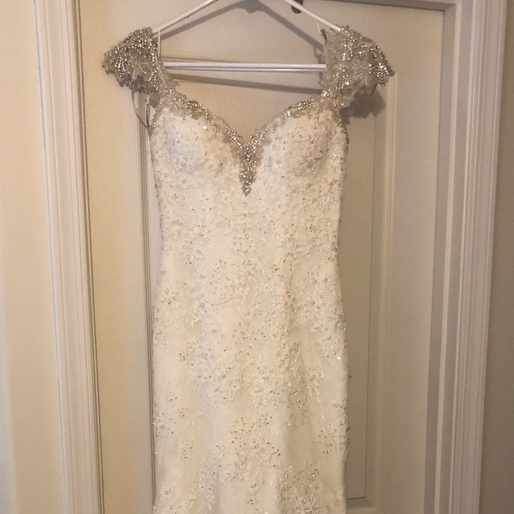 Maggie Sottero Wedding Dress
